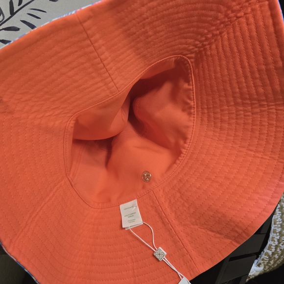 Lilly Pulitzer Vibrant Floral Hat in Blue and Pink - Picture 4 of 7